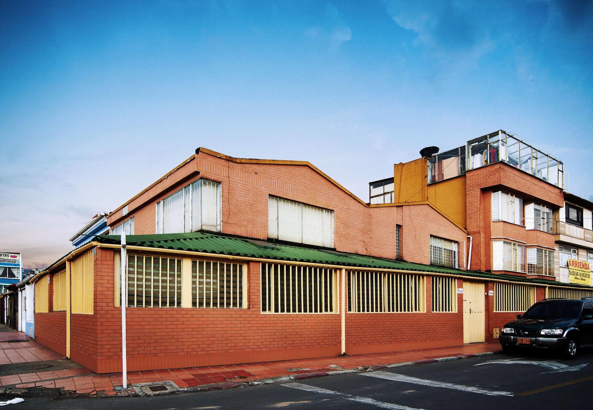 Deportel Bogota Exterior photo